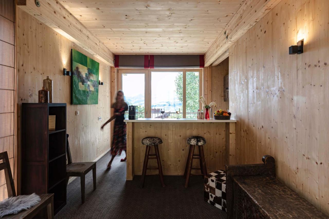 里艾奎勒格瑞维木屋酒店 Les Arcs  外观 照片