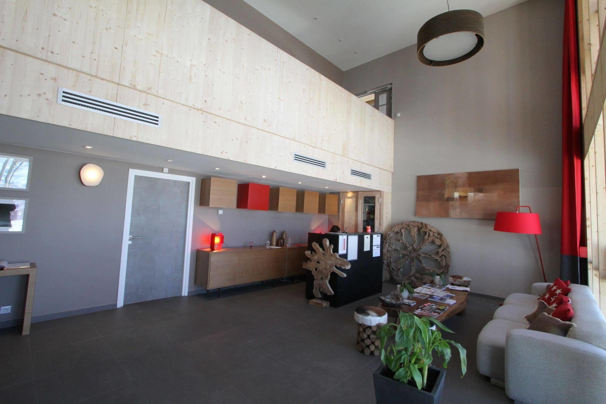 里艾奎勒格瑞维木屋酒店 Les Arcs  外观 照片