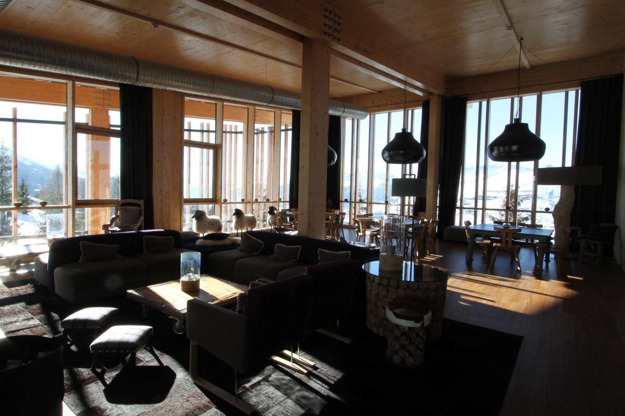 里艾奎勒格瑞维木屋酒店 Les Arcs  外观 照片